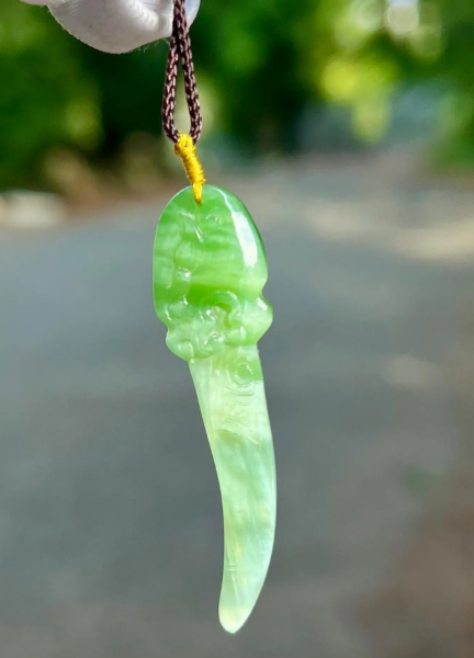 Dragon Sword Pendant Necklace – Green Stone-Style Charm, Statement Jewelry